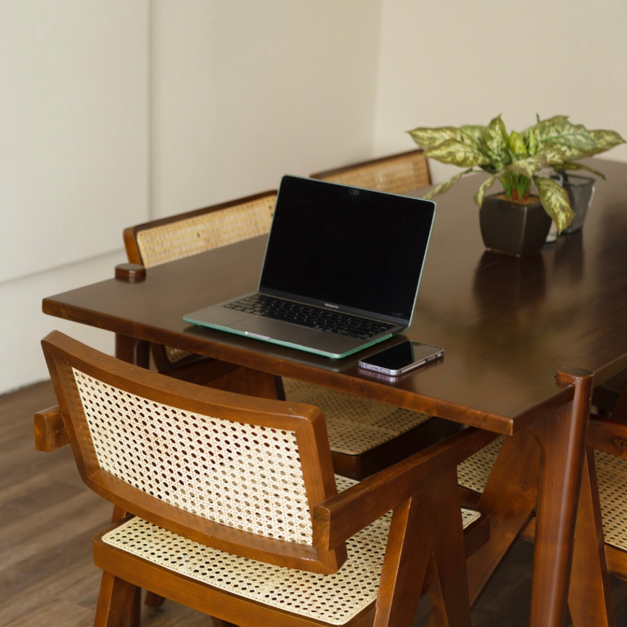 Coworking Dedicated Desk